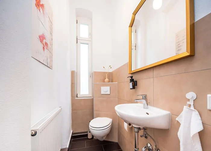 Bunter Hund - Balkon, Zentral, Geräumig Apartment